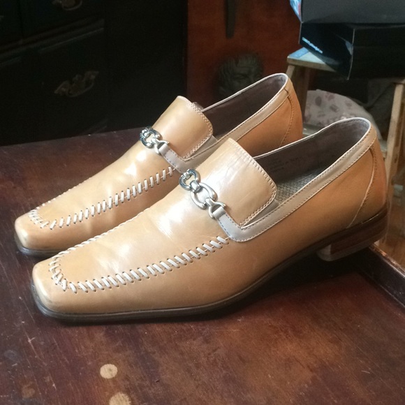 Men’s shoes